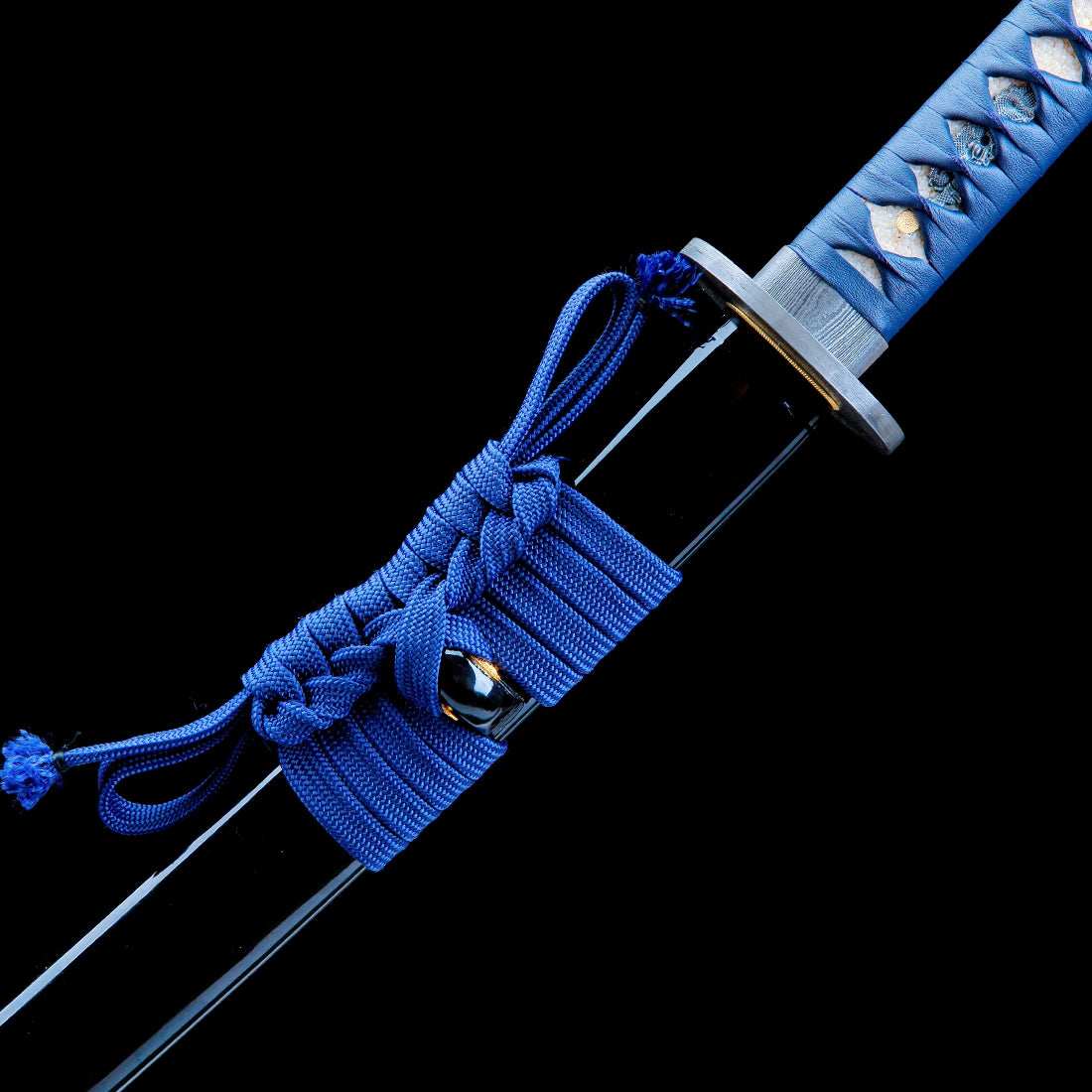 Authentic Japanese Katana Sword – Handmade Damascus Pattern Steel Blade – Black Scabbard