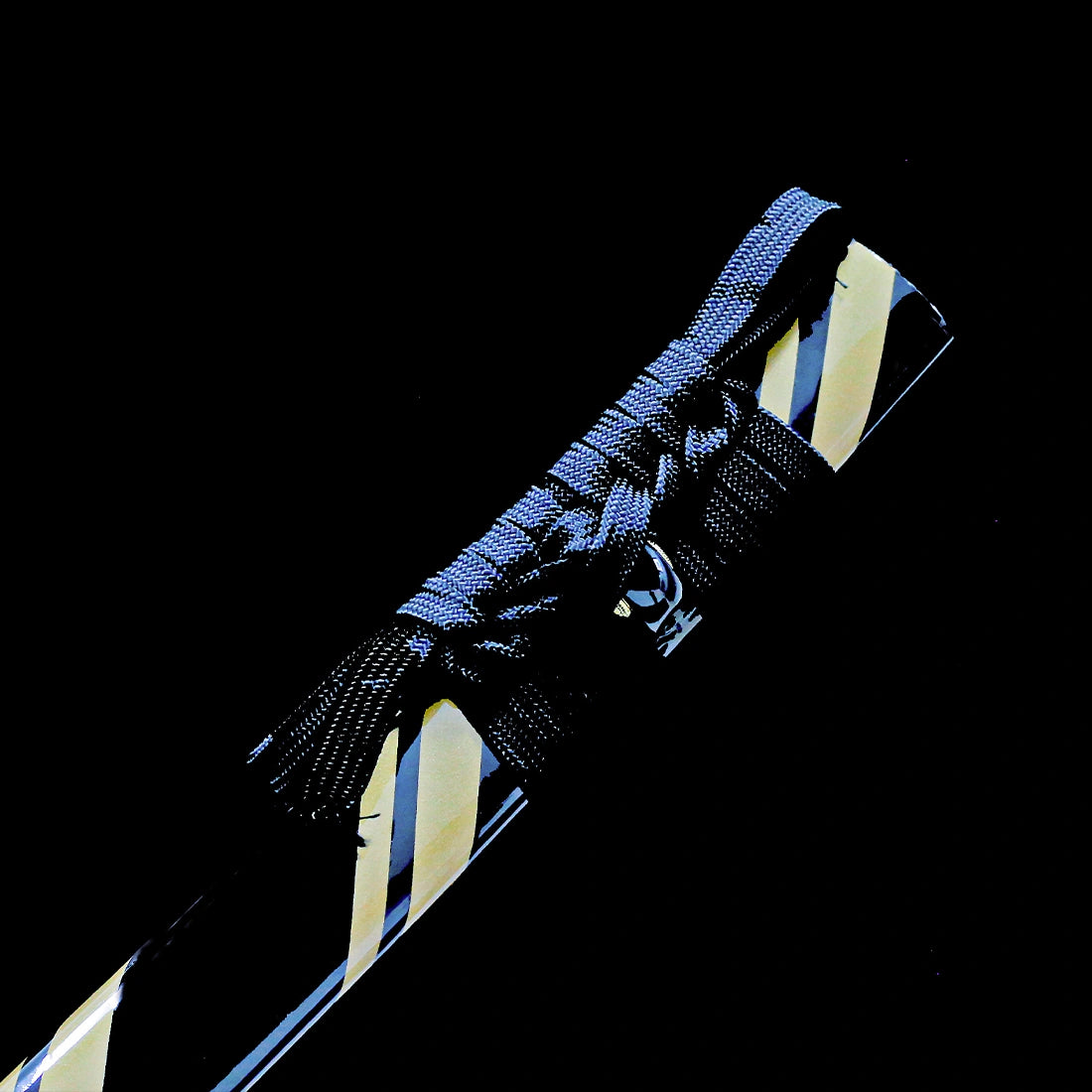 Real Katana Sword – Handmade Black Damascus Pattern Steel Blade – High Performance – Full Tang – Collector’s Edition