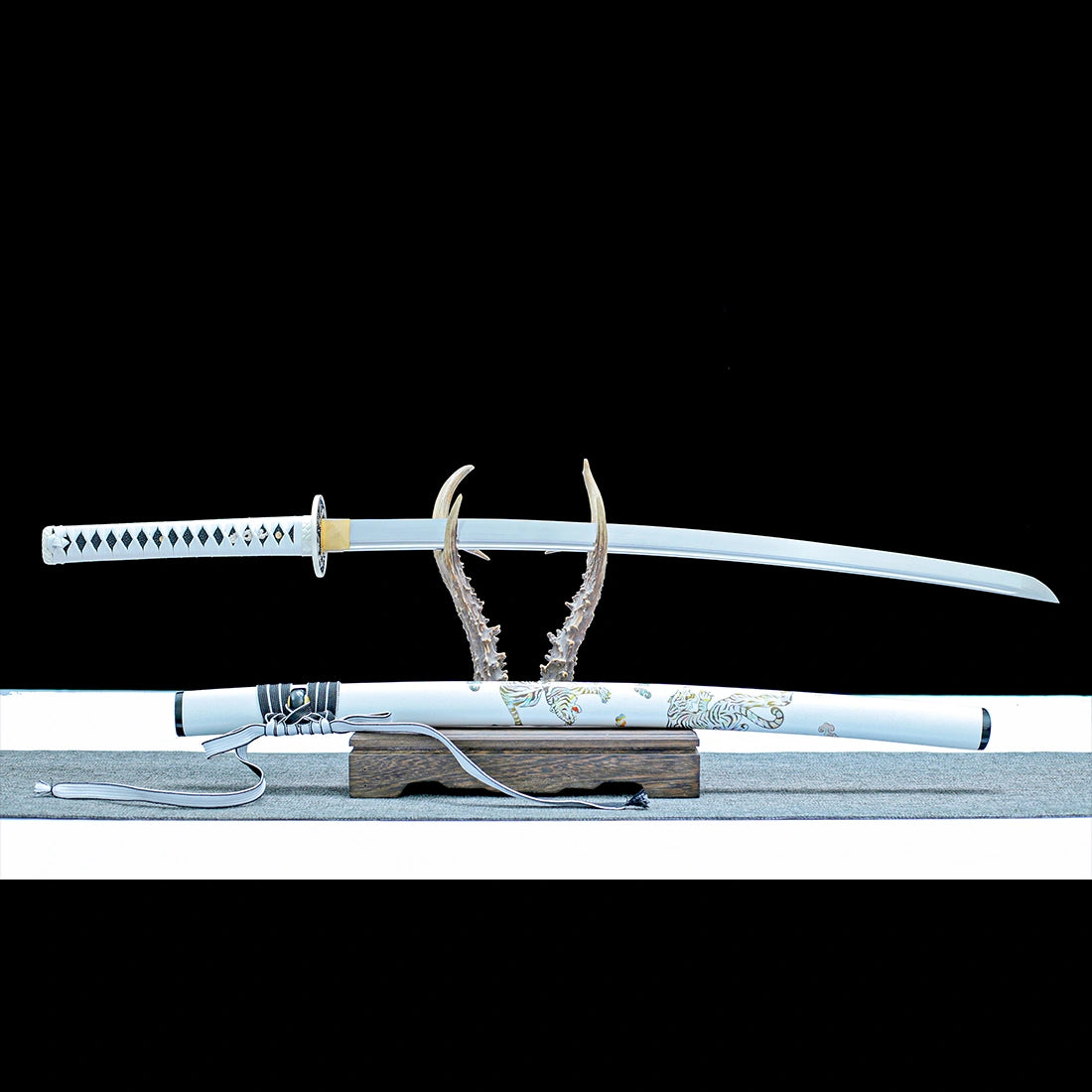 Real Katana Sword – High Performance T10 Carbon Steel Blade – Full Tang – White Scabbard – Premium Quality