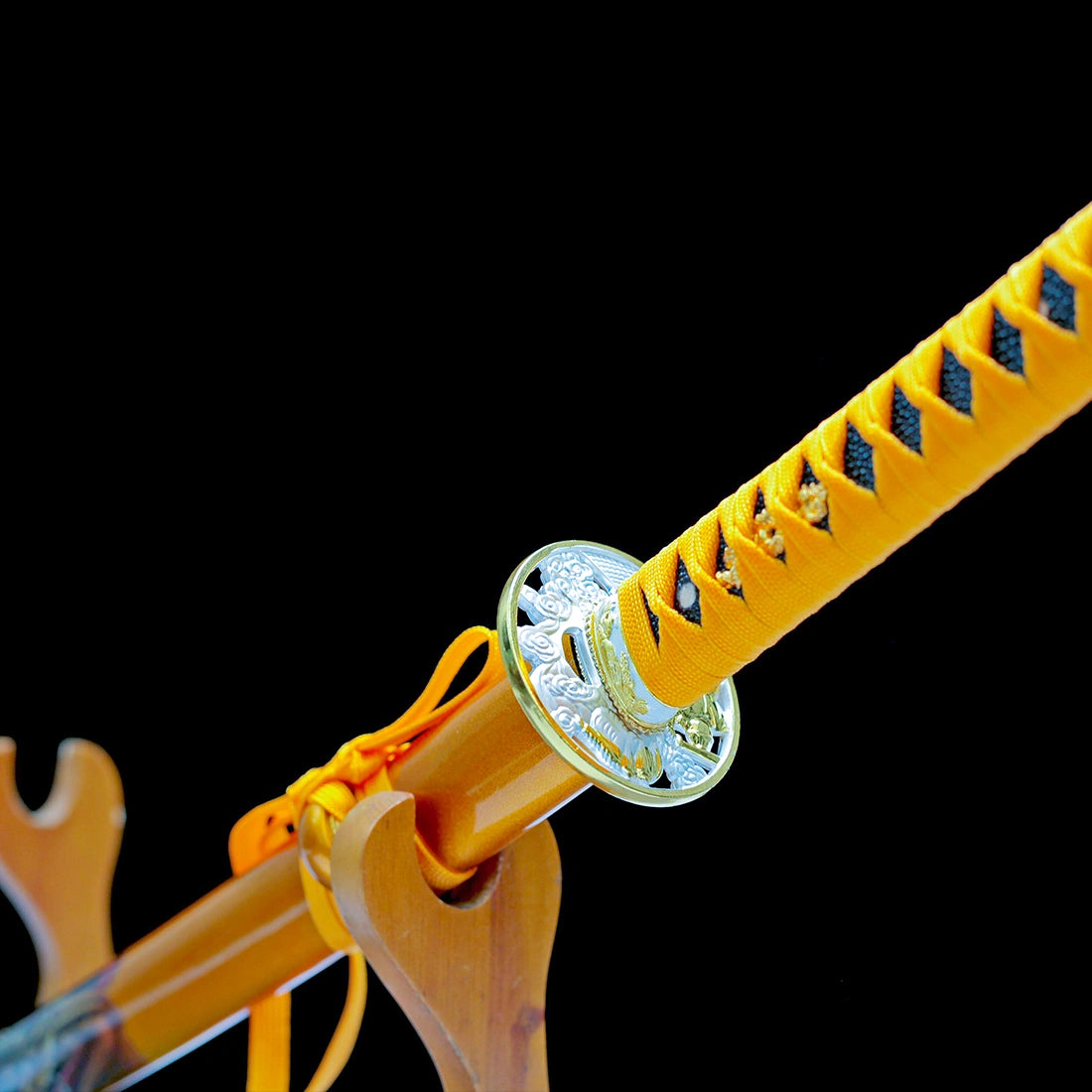 True Japanese Katana Sword – Handmade 1065 Carbon Steel Blade – Gold – Clay Tempered – Premium Quality