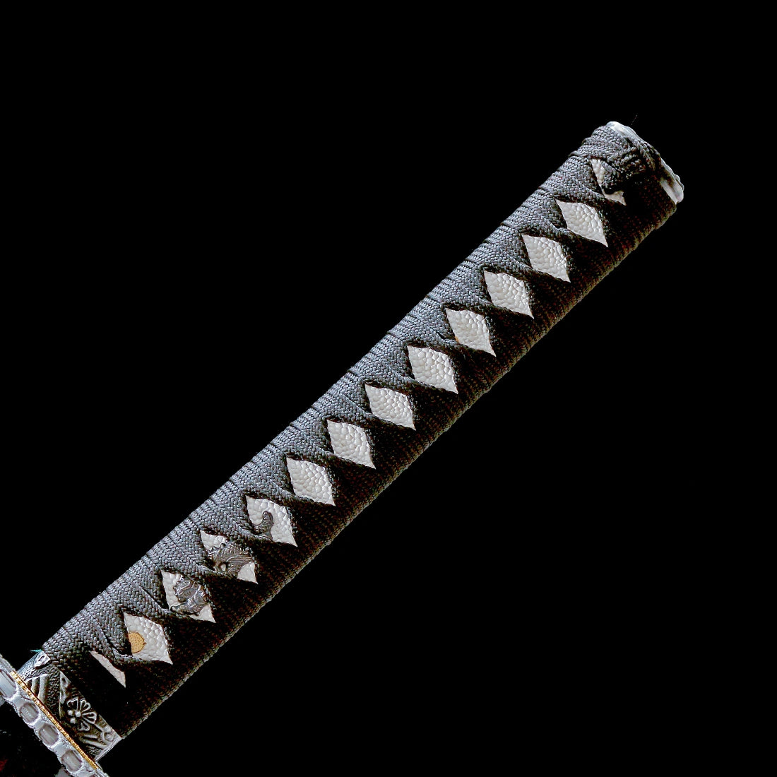 True Katana Sword – High Performance T10 Carbon Steel Blade – Gray Scabbard – Full Tang