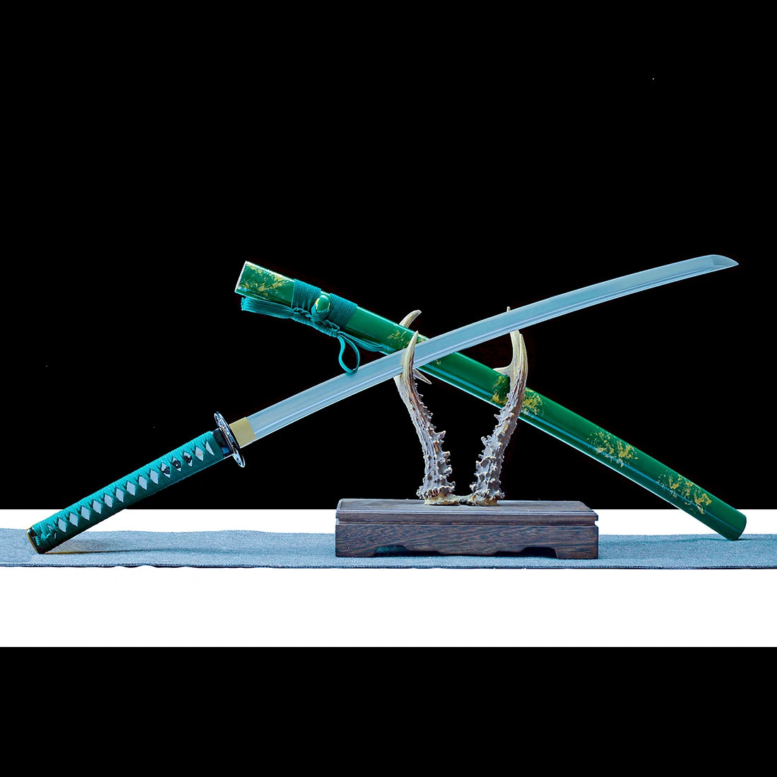 Authentic Handmade Katana Sword – T10 Carbon Steel Blade – Green – Full Tang – High Performance