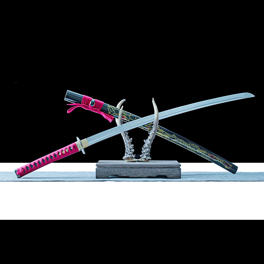 Authentic Katana – High performance Japanese Katana Sword – 1065 Carbon Steel Blade – Hand Forge