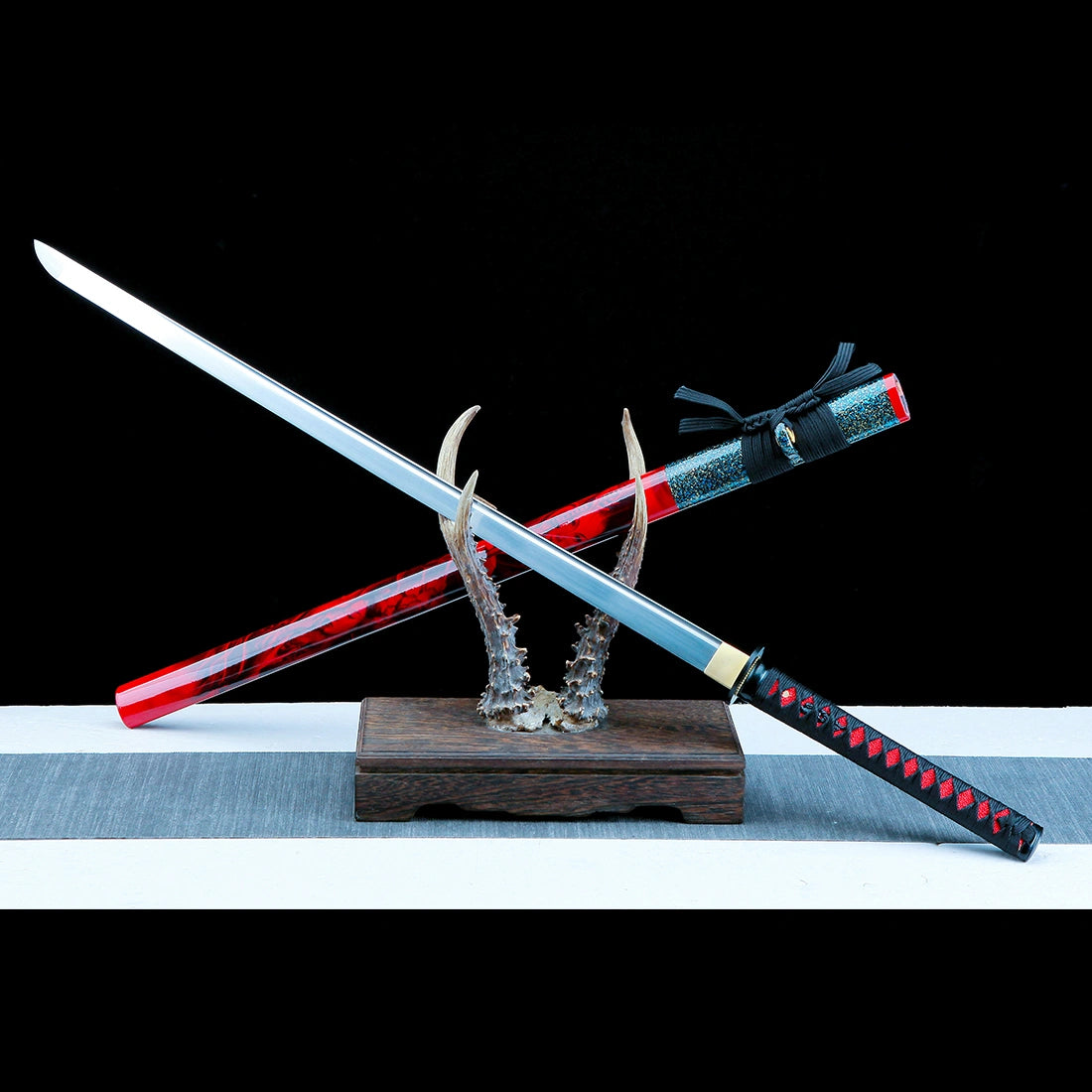 Authentic Ninjato – Handmade T10 Carbon Steel Blade – Full Tang – Red – Collector’s Edition
