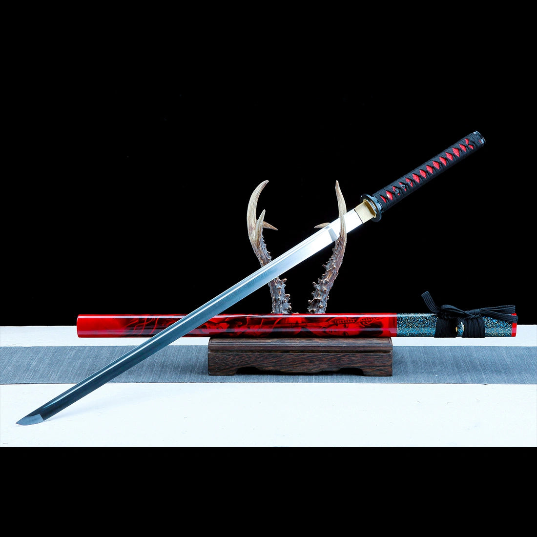 Authentic Ninjato – Handmade T10 Carbon Steel Blade – Full Tang – Red – Collector’s Edition