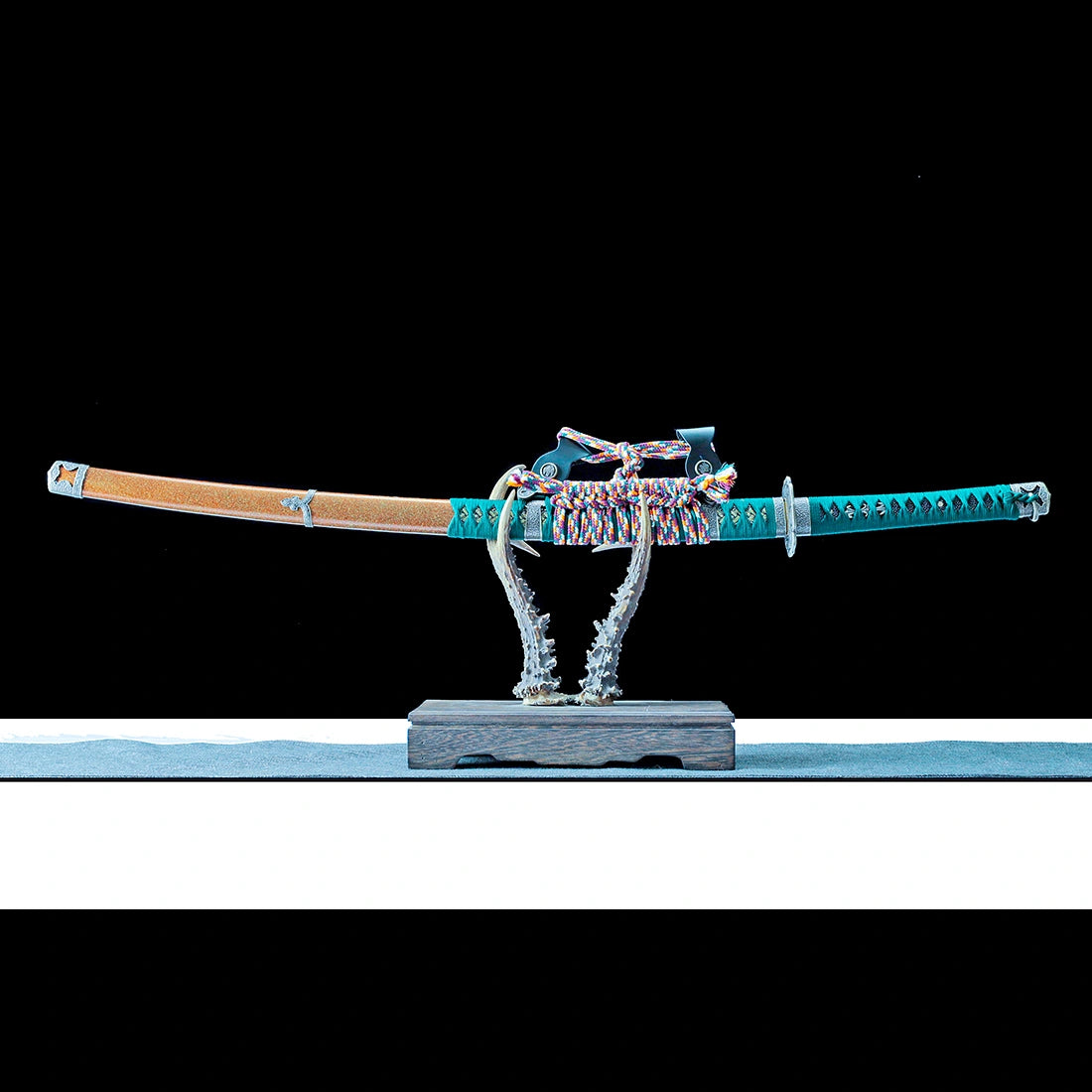 Authentic Tachi Sword – Handmade 1065 Carbon Steel Blade – High Performance – Full Tang