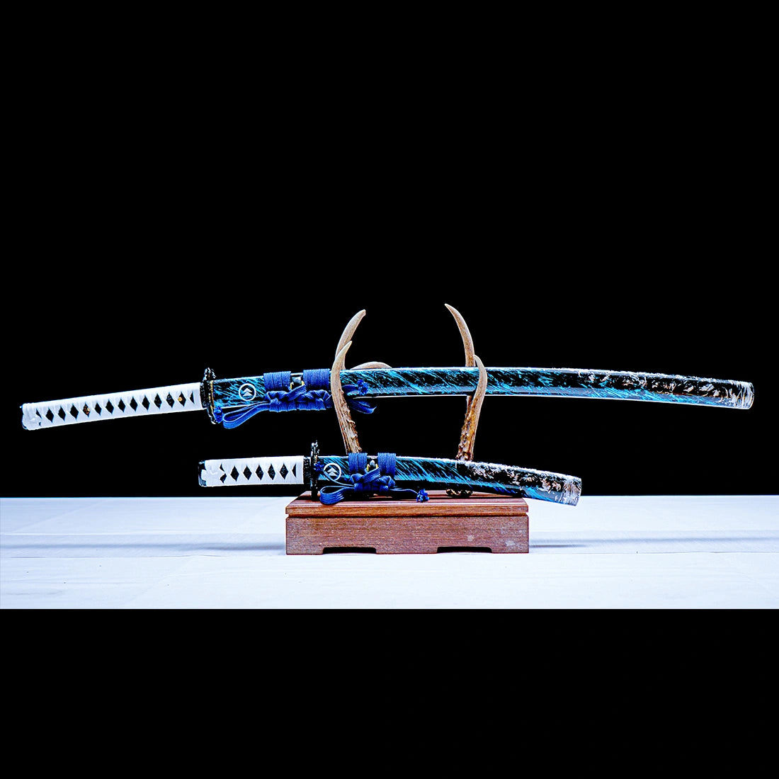 Ghosts of Tsushima Sword Kits Replica – Jin Sakai's Katana – Katana and Tanto Set