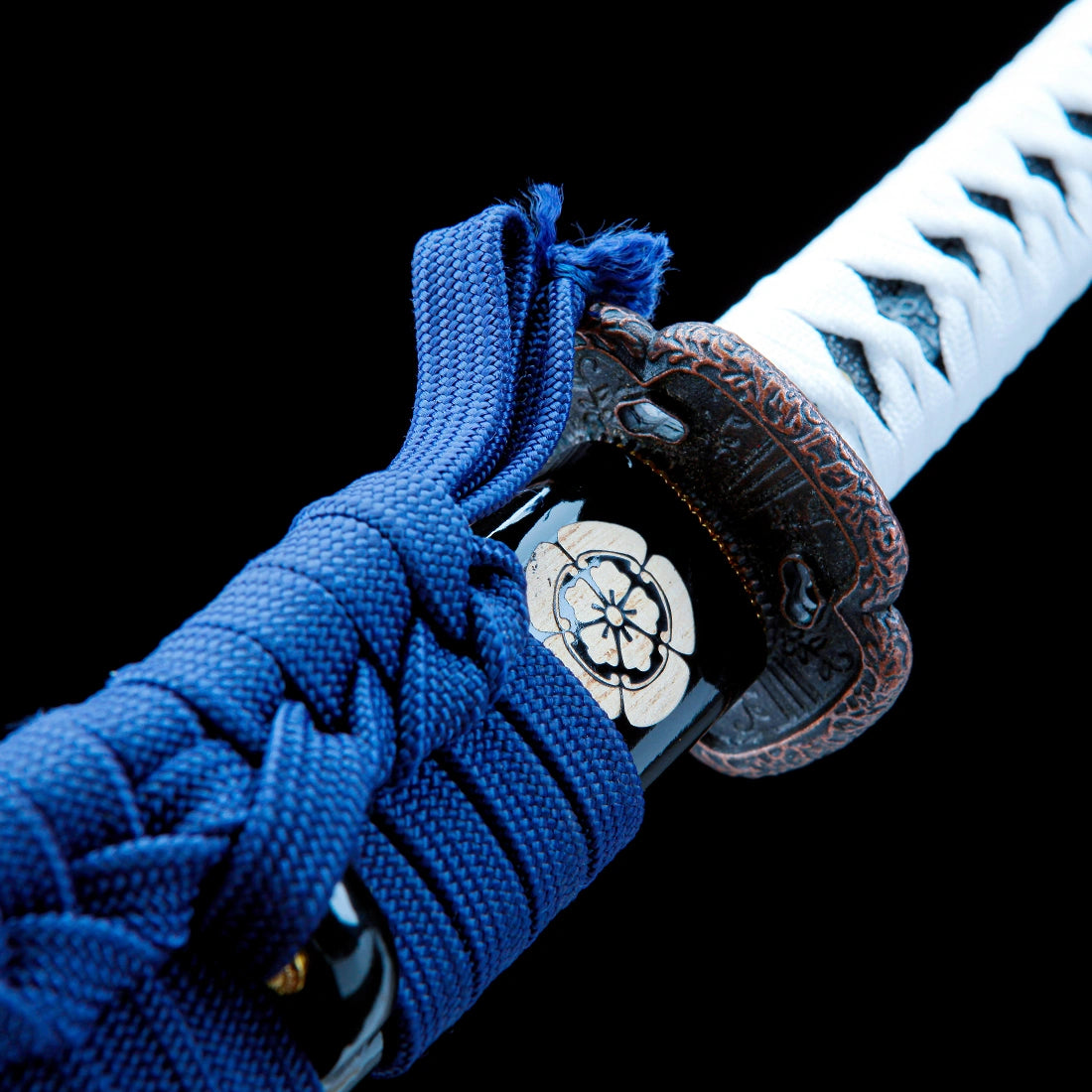 Ghosts of Tsushima Sword Kits​ – Jin Sakai's Katana Replica – Katana and Tanto Set