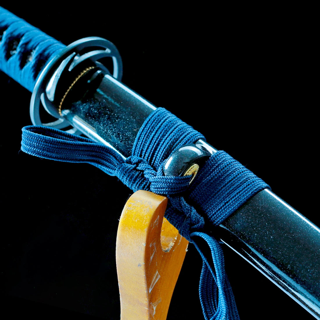 High Performance Katana Sword – Handmade 1060 Carbon Steel Blade – Full Tang – Black Scabbard