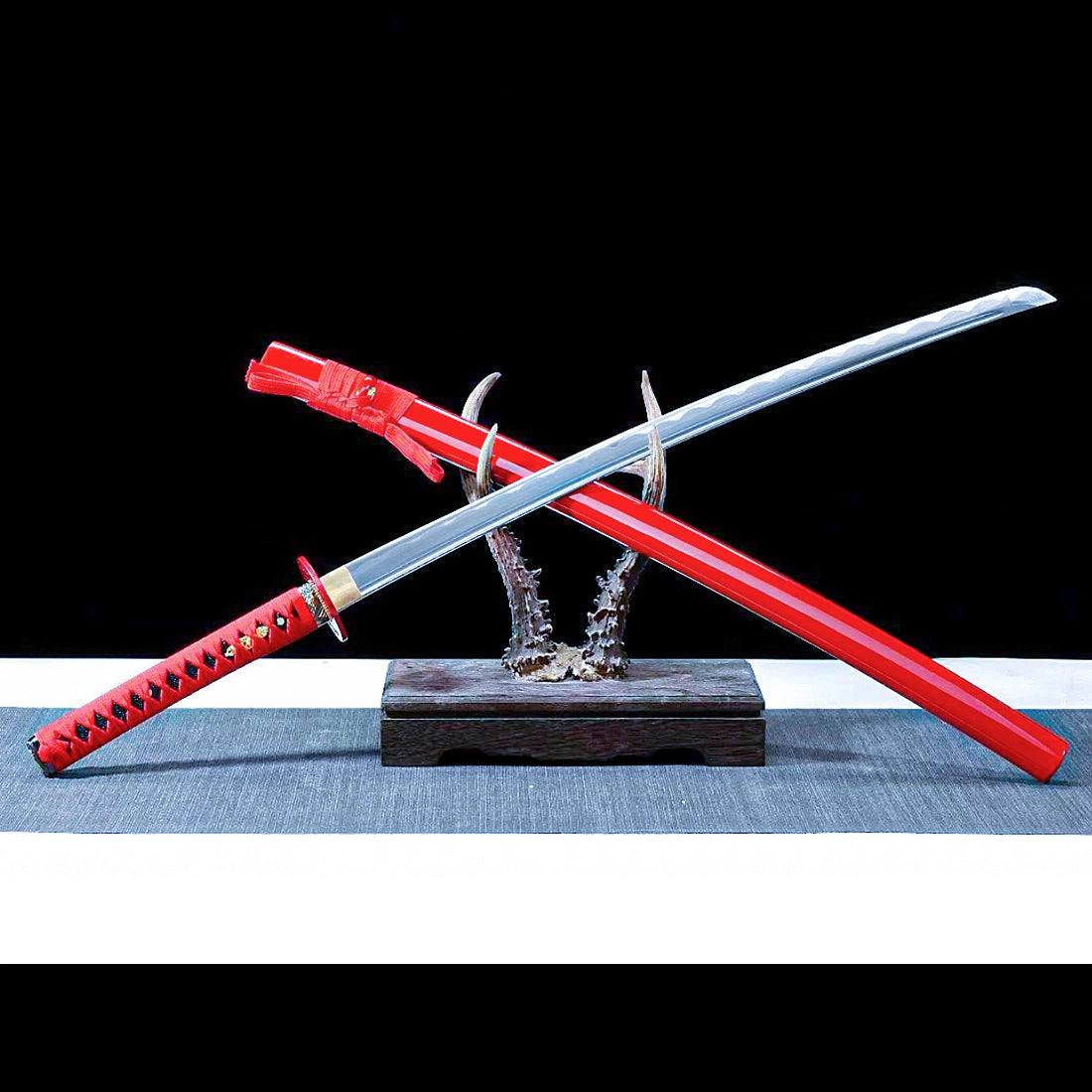 Real Katana Sword – Handmade 1060 Carbon Steel Blade – Full Tang – Red