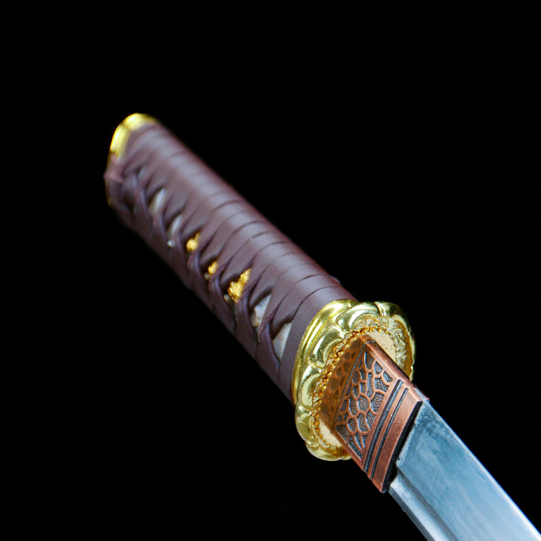 Japanese Tanto – Red Matte Scabbard – 1065 Carbon Steel Blade – Gold Tsuba