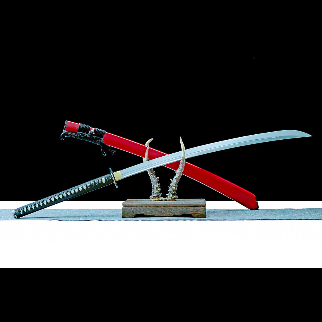 Japanese Naginata Katana – High Performance Manganese Steel Blade – Red – Full Tang