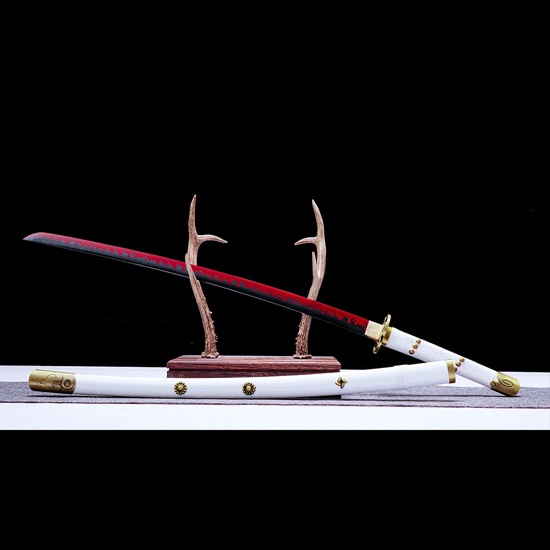 Kozuki Oden's Ame no Habakiri Sword – One Piece Replica Katana Sword