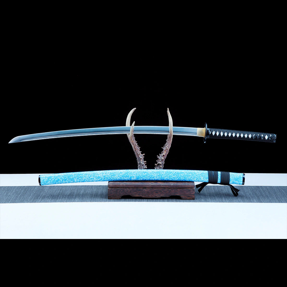 Real Handmade Katana Sword – T10 Carbon Steel Blade – Full Tang – Blue – High Performance