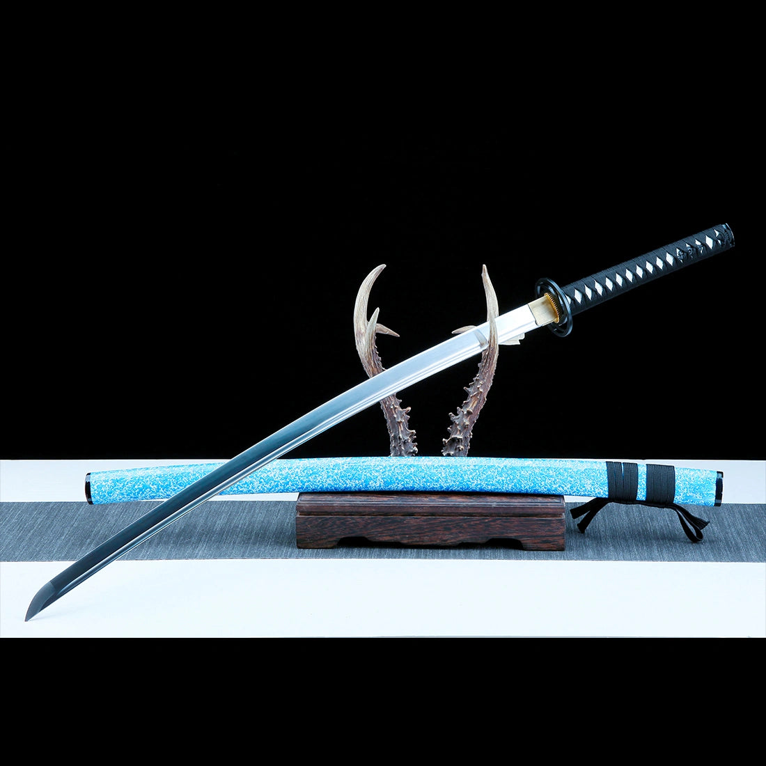 Real Handmade Katana Sword – T10 Carbon Steel Blade – Full Tang – Blue – High Performance