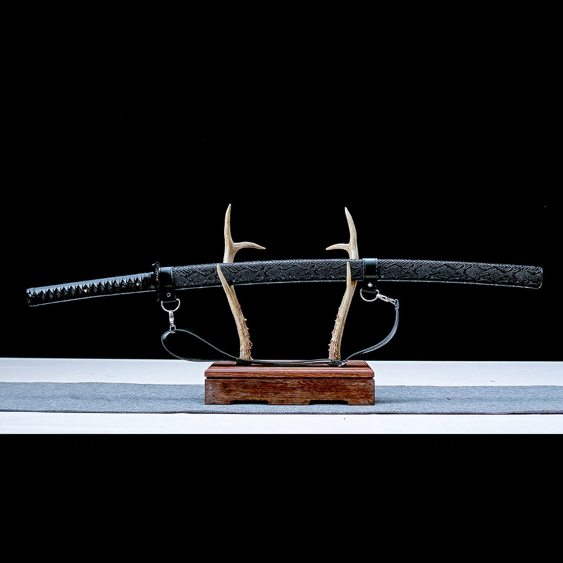 Real Japanese Katana Sword – Handmade 1065 Steel Blade – Black – Back Strap – Premium Quality