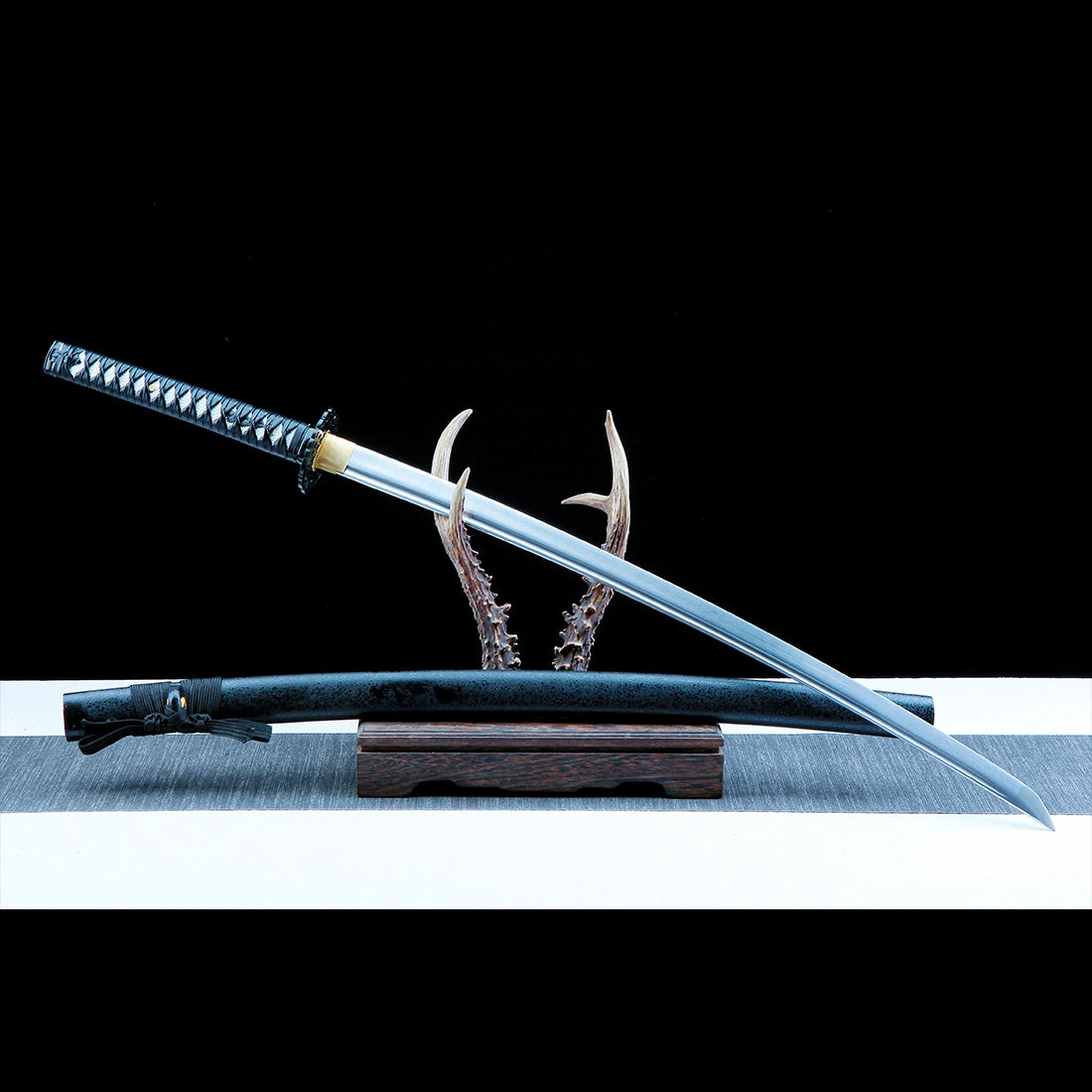 Real Japanese Katana Sword – High Performance T10 Carbon Steel Blade – Black – Full Tang – Premium Quality