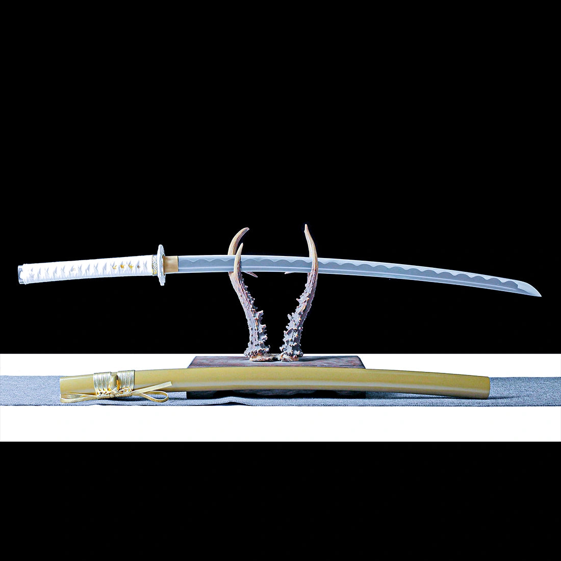 Real Katana Sword – Handmade 1060 Carbon Steel Blade – Gold – Full Tang – Premium Quality