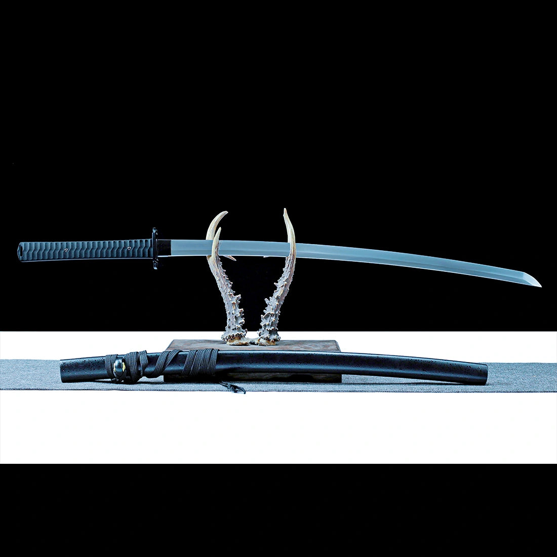 Real Katana – Authentic Japanese Katana – Manganese Steel Blade – Hand Forged – Sturdy Tactical Sword
