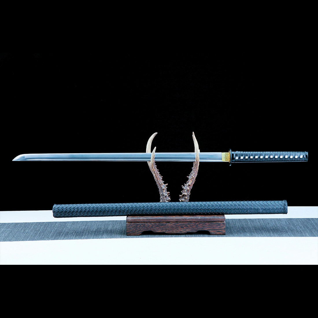 Real Ninjato  – Handmade 1060 Carbon Steel Blade – Black – Collector’s Edition