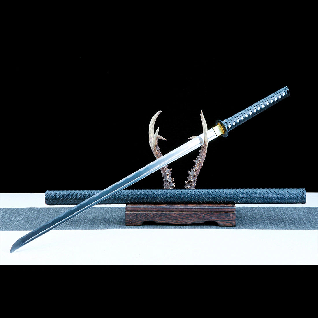 Real Ninjato  – Handmade 1060 Carbon Steel Blade – Black – Collector’s Edition