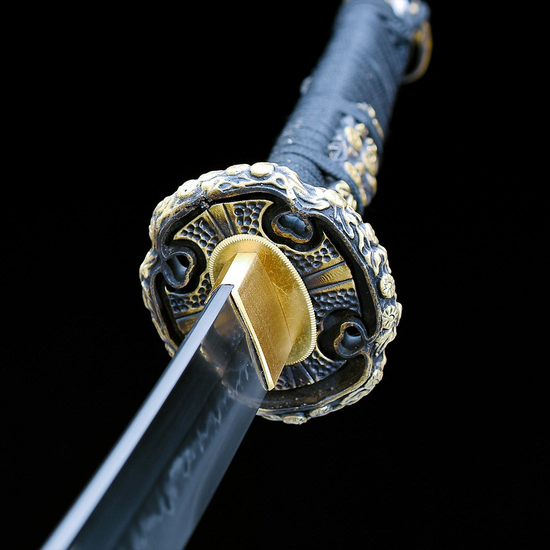 Real Tachi Sword – Handmade T10 High Carbon Steel Blade – Full Tang – Orange – Collector’s Edition