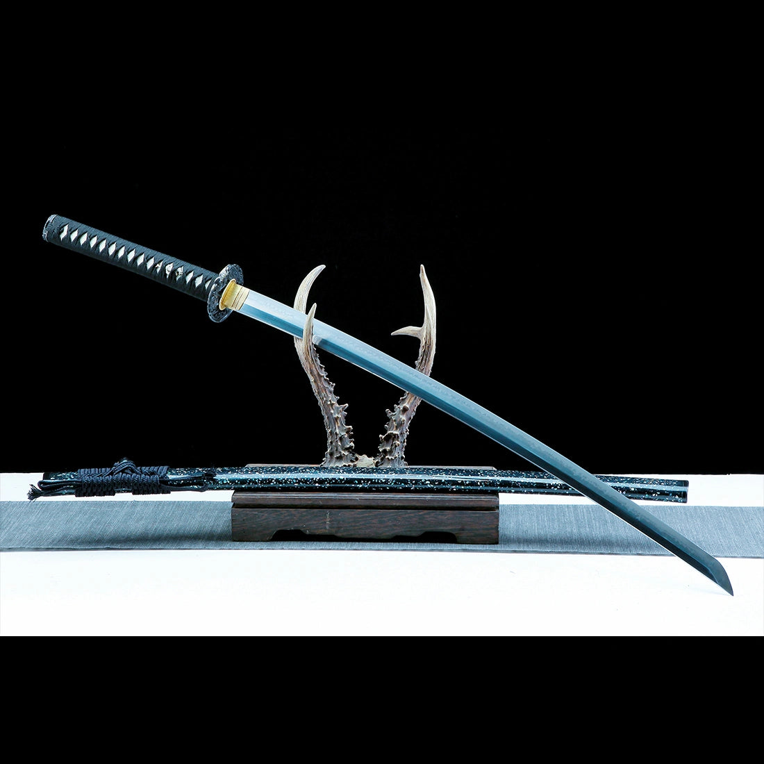 Real Katana Sword – T10 High Carbon Steel Blade – Full Tang – Black – Collector’s Edition