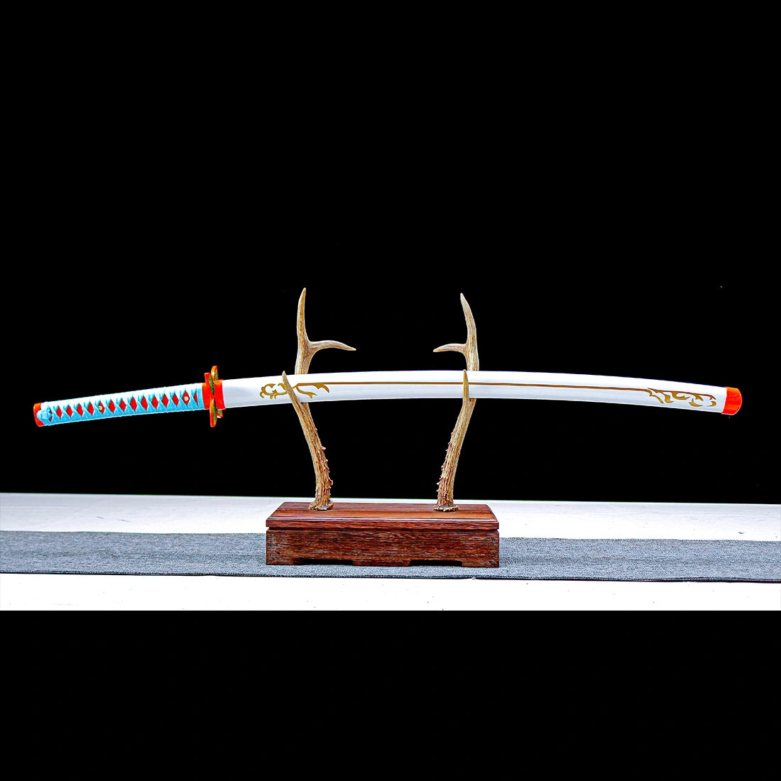 Shinobu Kocho's Sword – Insect Hashira sword – Stinger Nichirin Katana – Demon Slayer Sword – Nichirin Sword – White