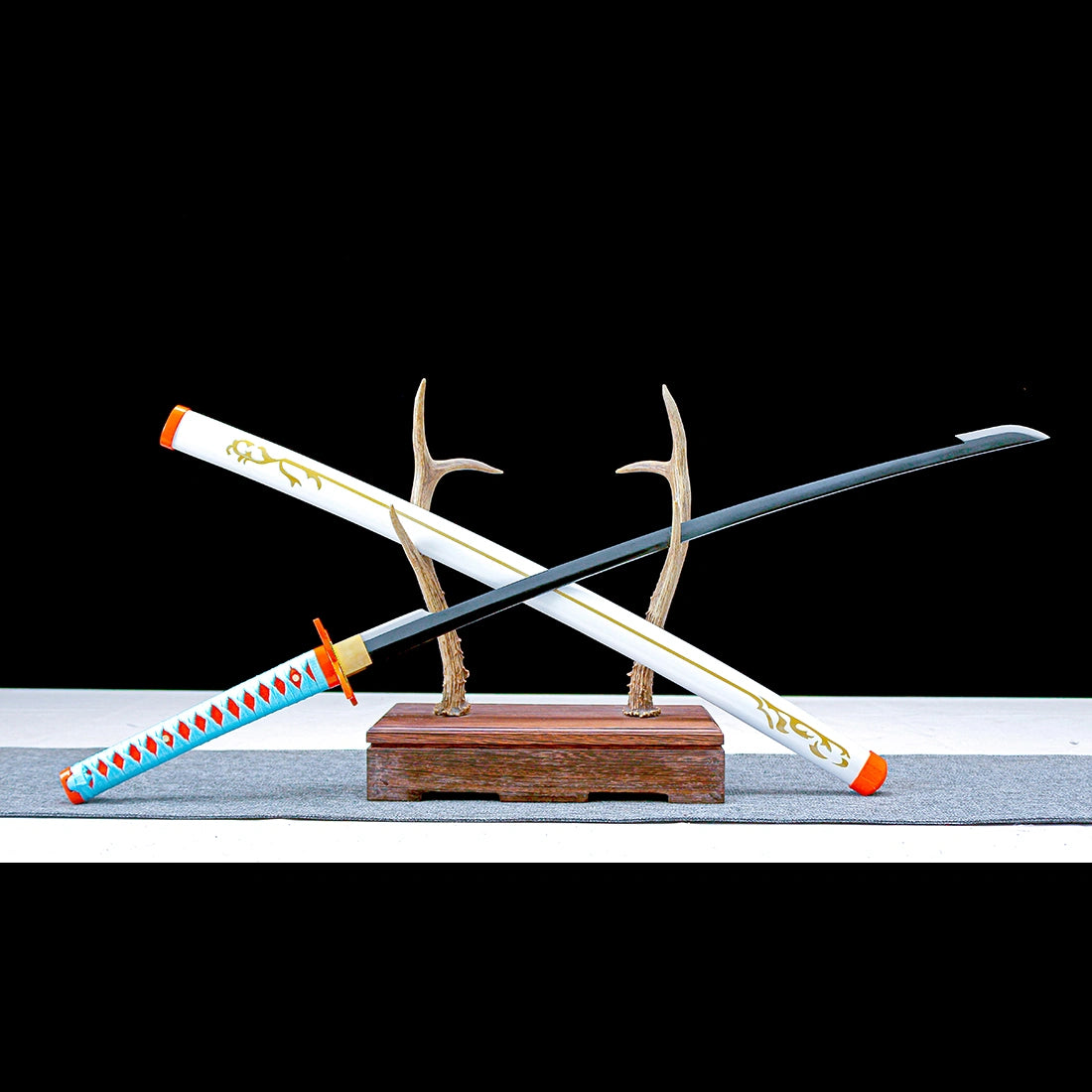 Shinobu Kocho's Sword – Insect Hashira sword – Stinger Nichirin Katana – Demon Slayer Sword – Nichirin Sword – White