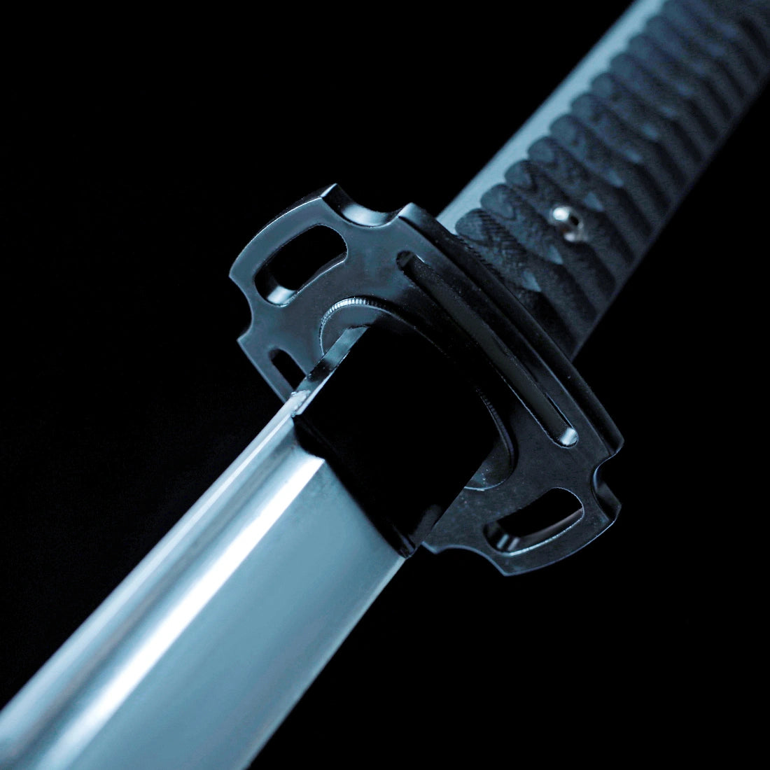 Tactical Katana – High performance Samurai Katana – Black 1065 Manganese Steel Blade – Hand Forged – Sturdy