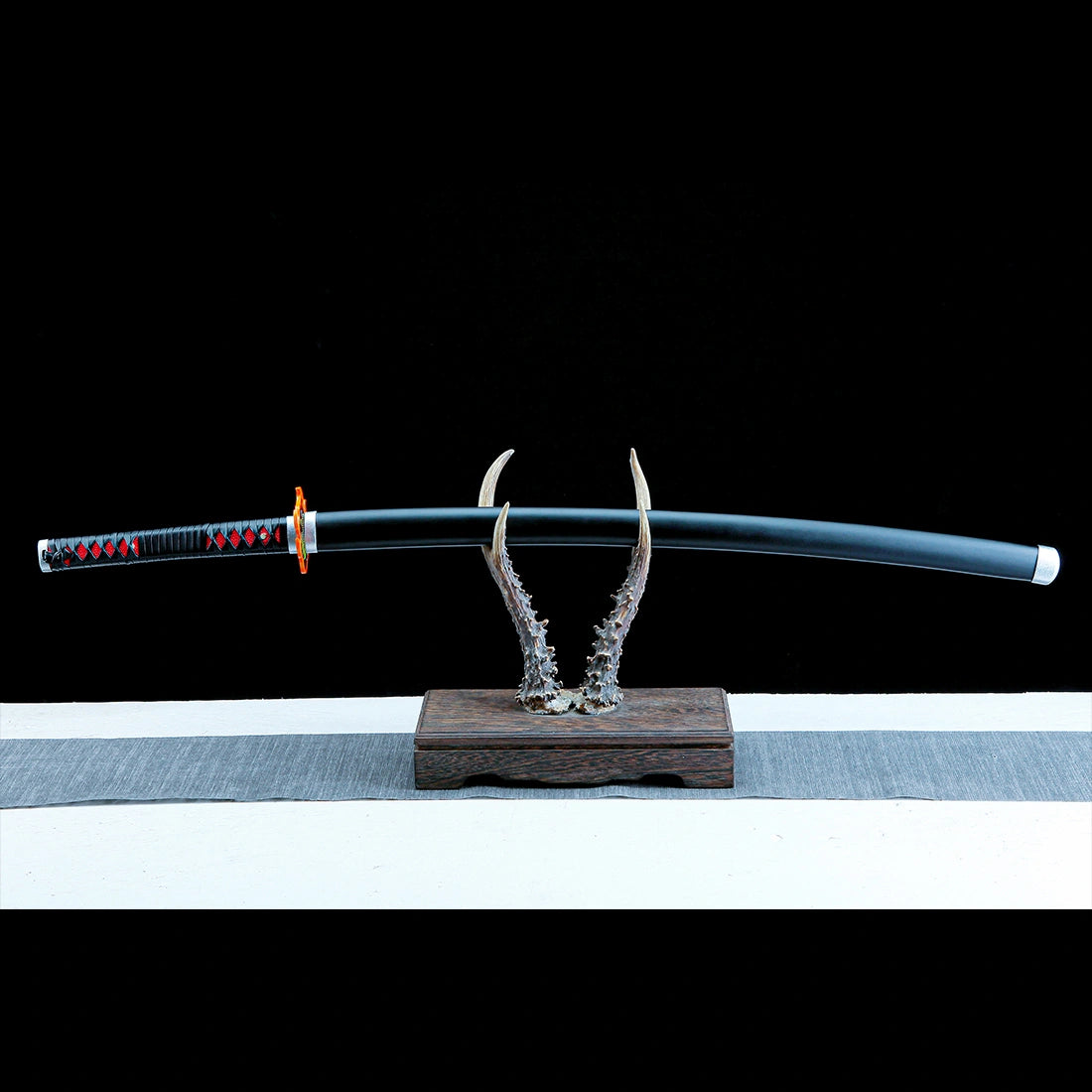 Tanjiro Kamado's Sword – Demon Slayer Sword – Kimetsu No Yaiba Sword – Nichirin Sword – Flame Tsuba