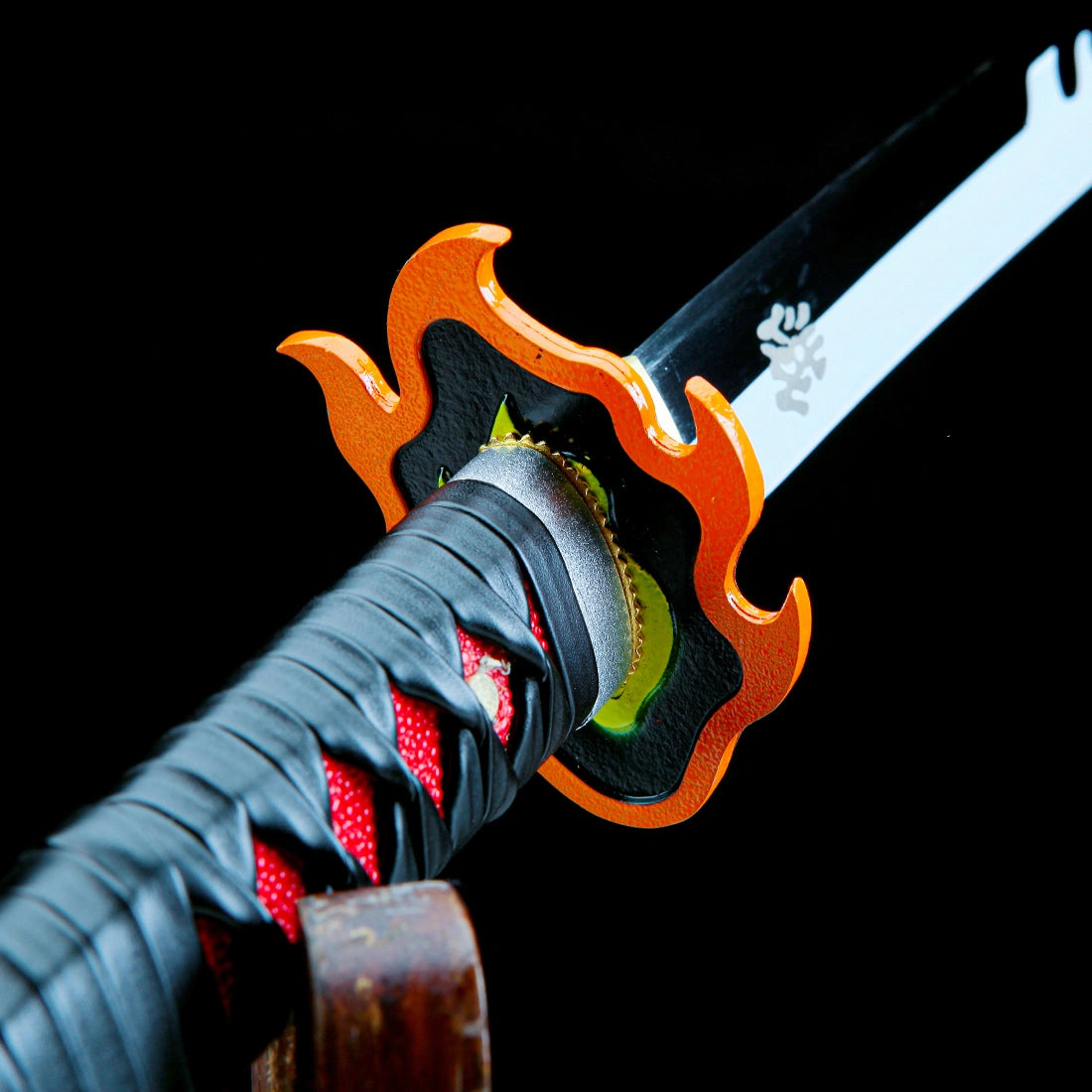 Tanjiro Kamado's Sword – Demon Slayer Sword – Kimetsu No Yaiba Sword – Nichirin Sword – Flame Tsuba