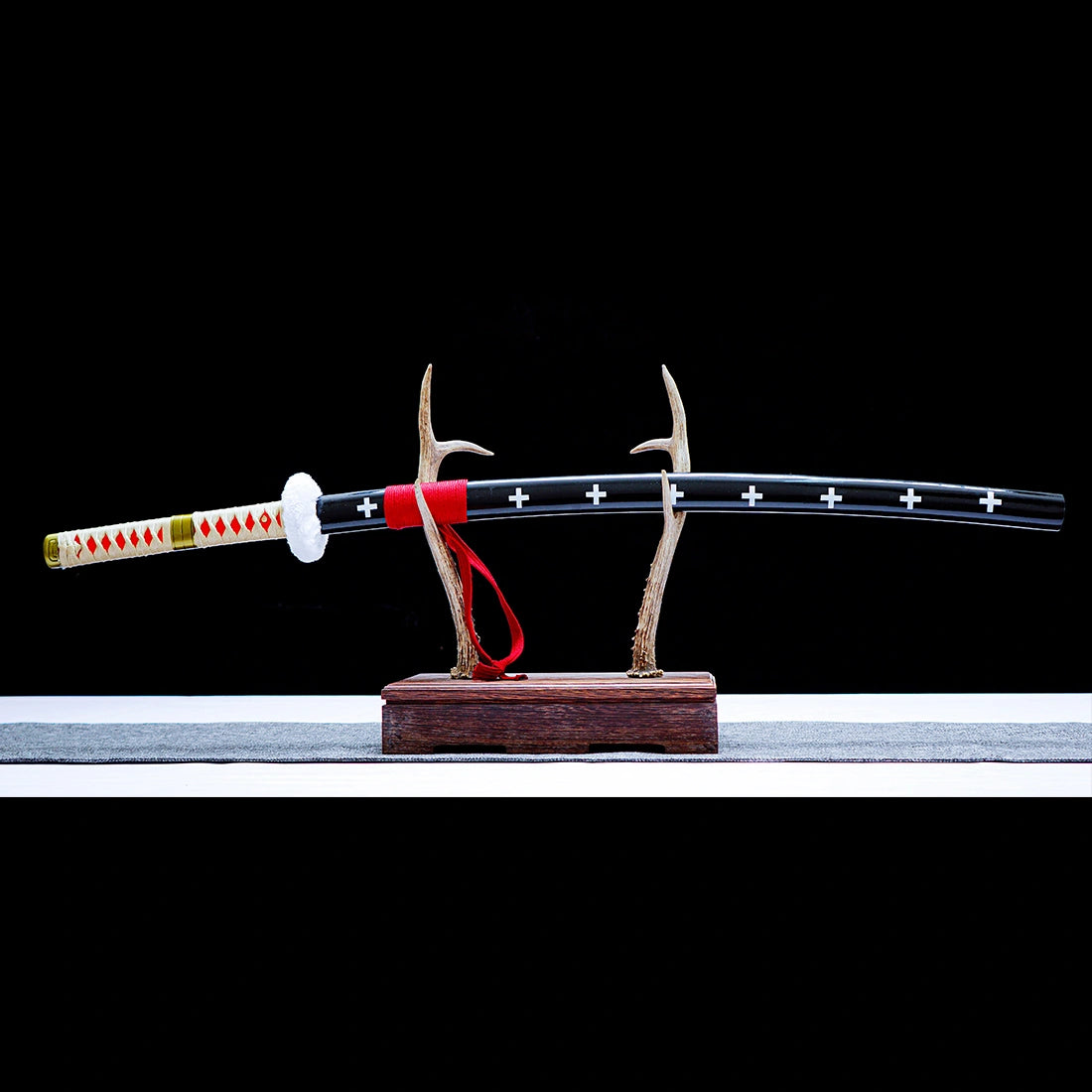 Trafalgar Law's Kikoku Sword – One Piece Replica Katana Sword