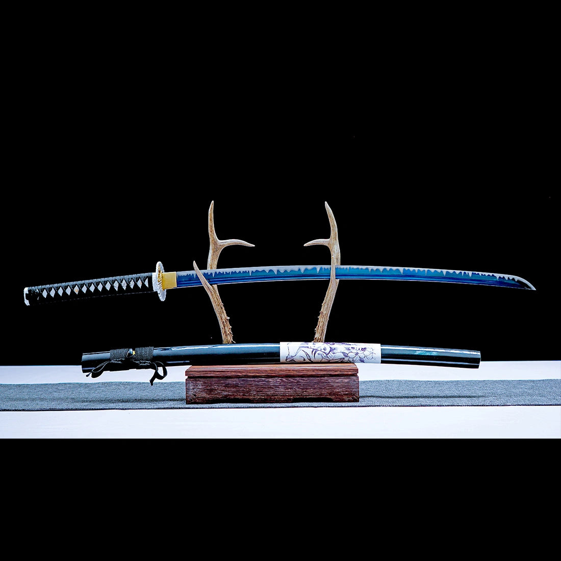 True Handmade Katana Sword – Blue 1065 Steel Blade  – Black Scabbard – Full Tang