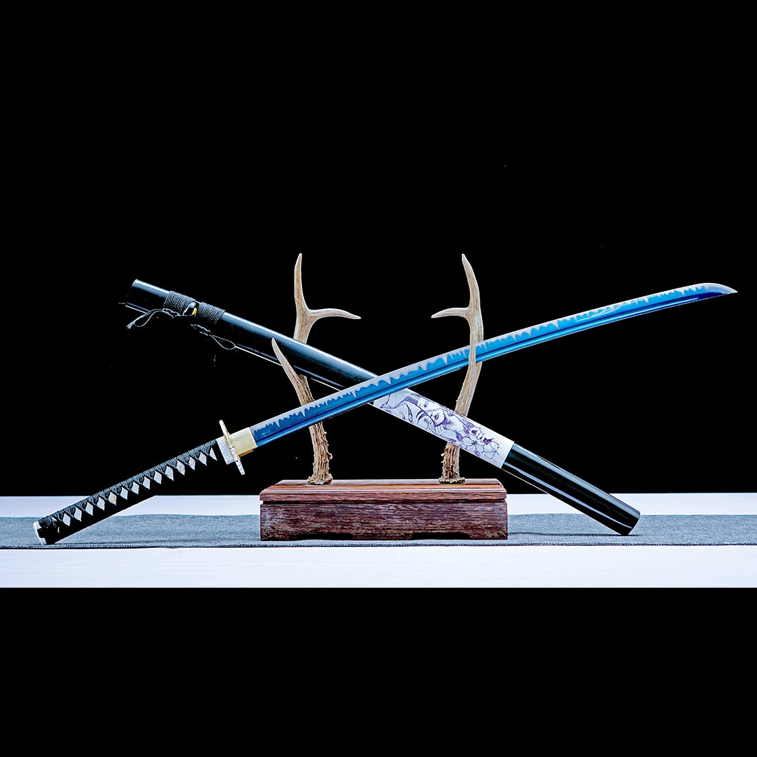 True Handmade Katana Sword – Blue 1065 Steel Blade  – Black Scabbard – Full Tang