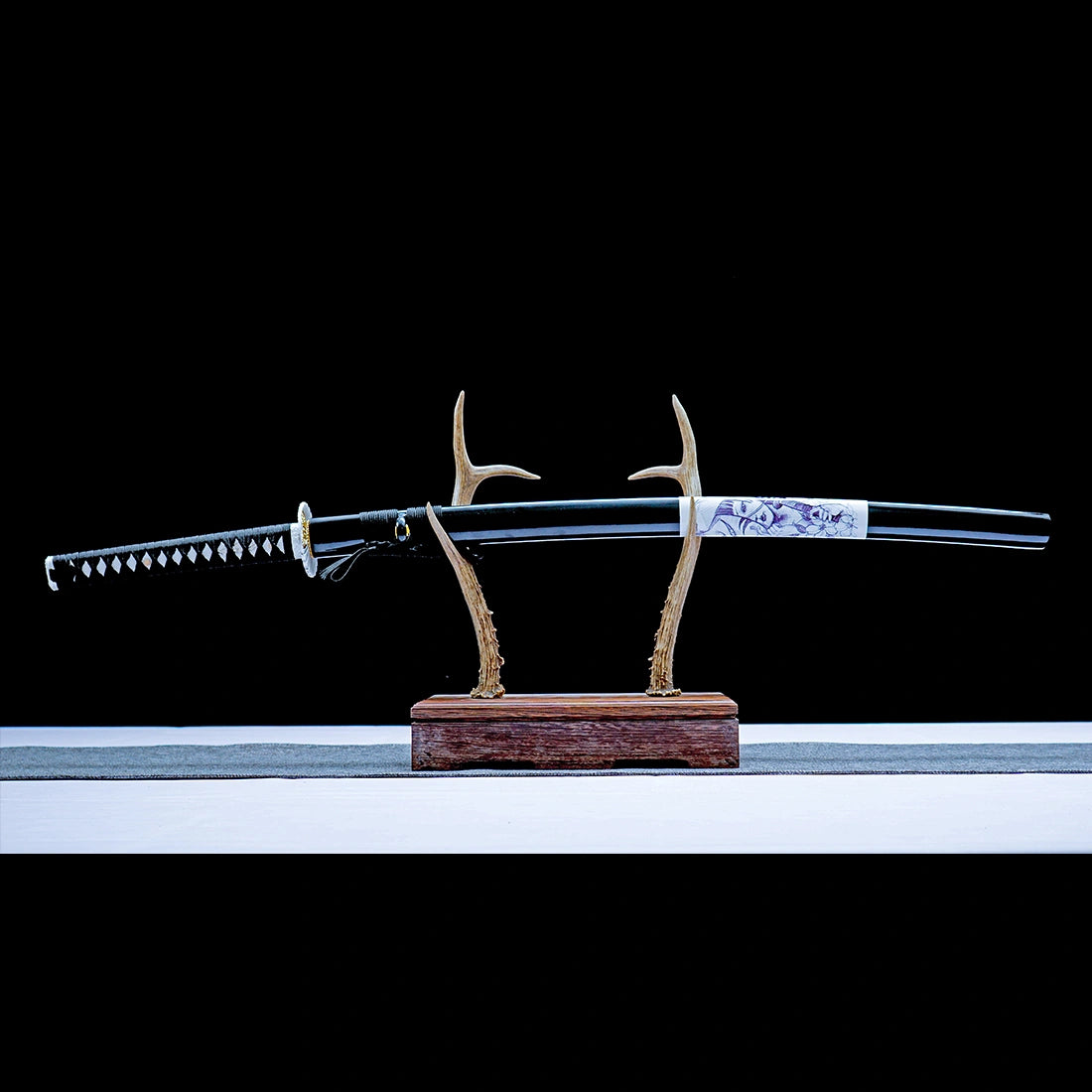 True Handmade Katana Sword – Blue 1065 Steel Blade  – Black Scabbard – Full Tang