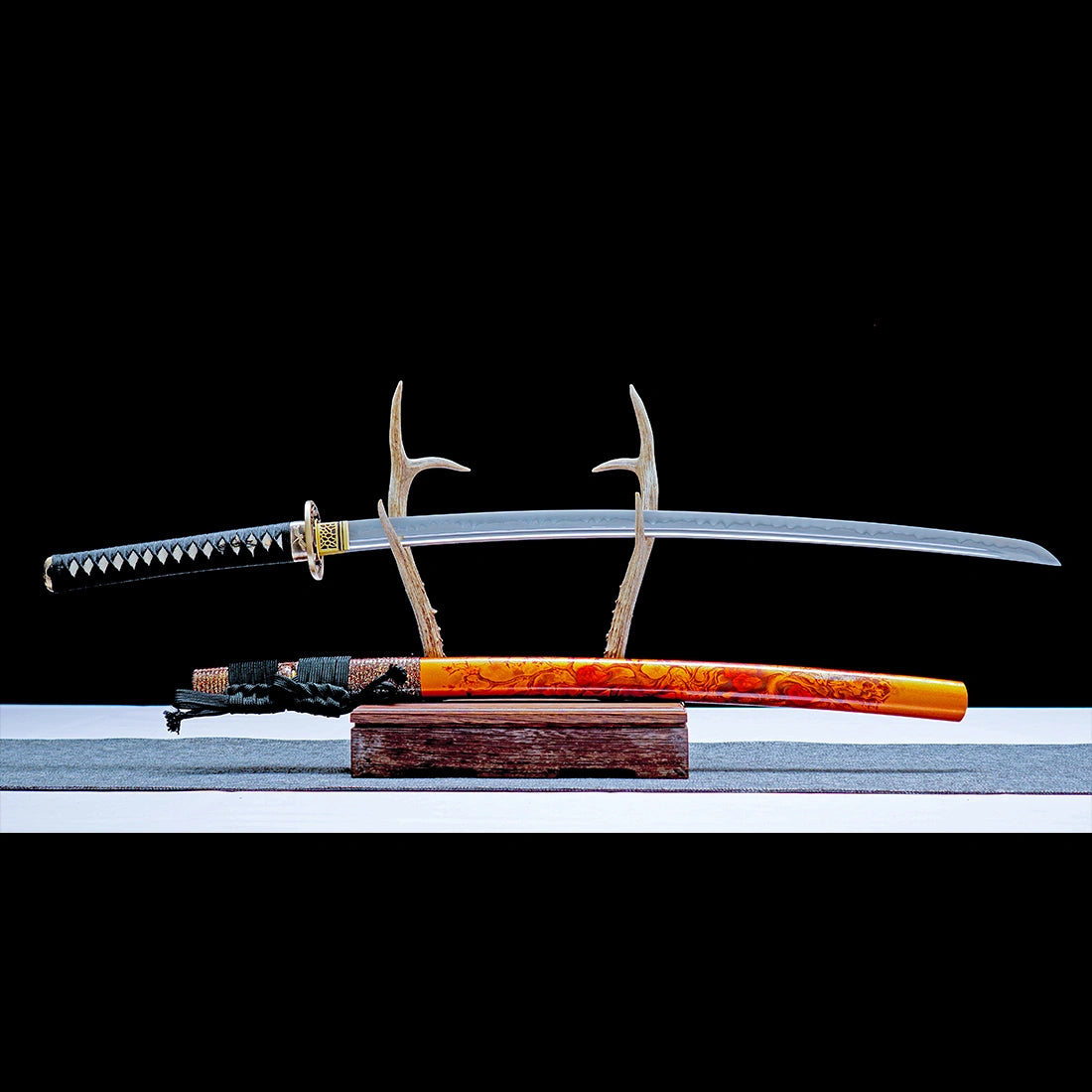True Katana Sword – T10 High Carbon Steel Blade – Orange – Clay Tempering – Full Tang