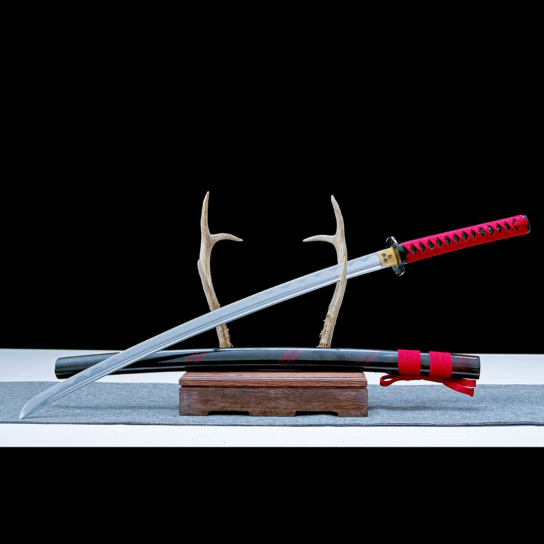 True Japanese Katana Sword – Handmade 1065 Steel Blade – Full Tang – High Performance