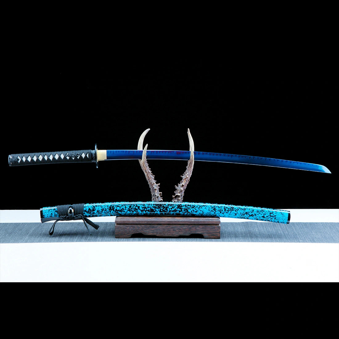 True Katana Sword – Handmade Blue T10 Carbon Steel Steel Blade – Blue – Battle Ready