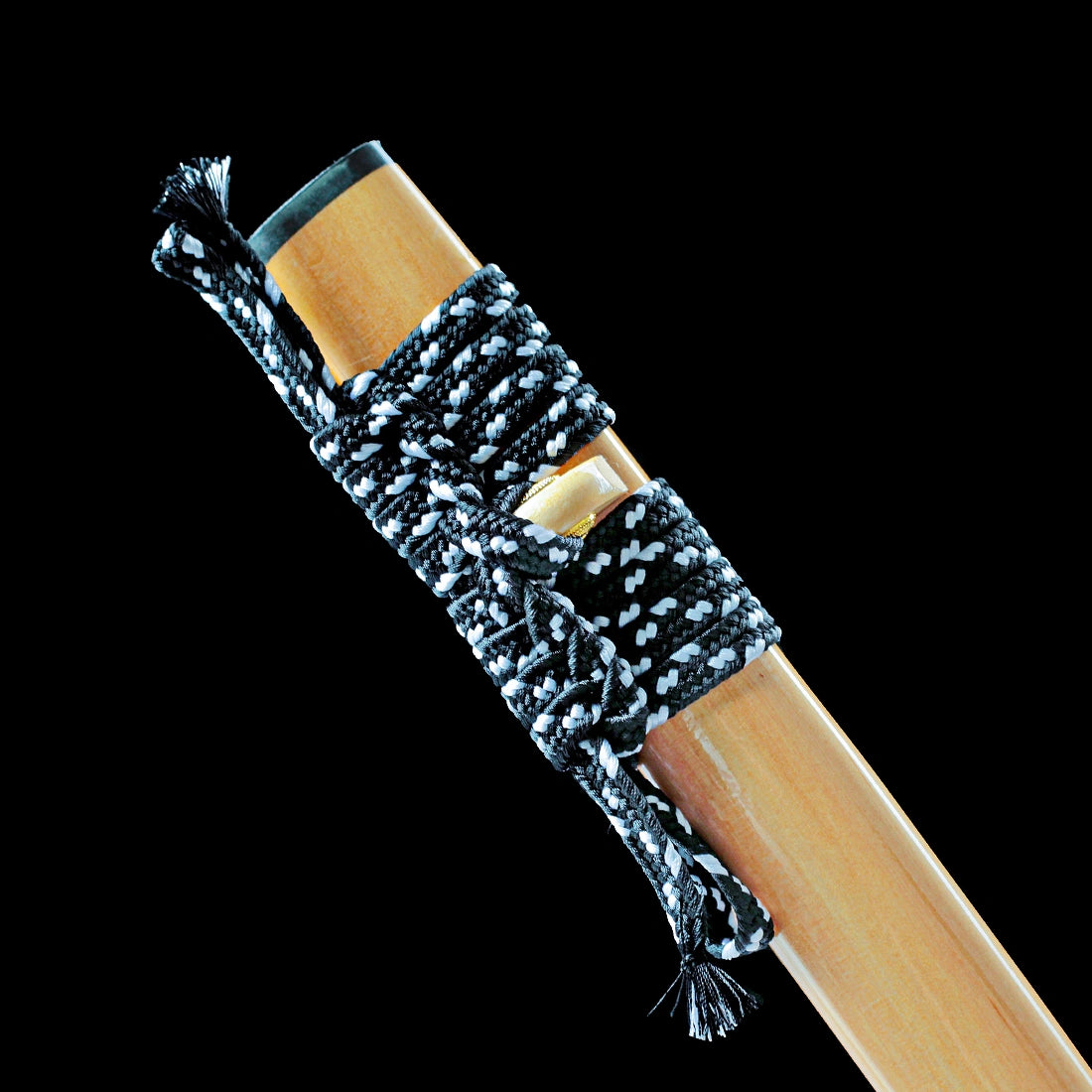 True Katana Sword – Handmade Damascus Pattern Steel Blade – Natural Wood Scabbard – Battle Ready