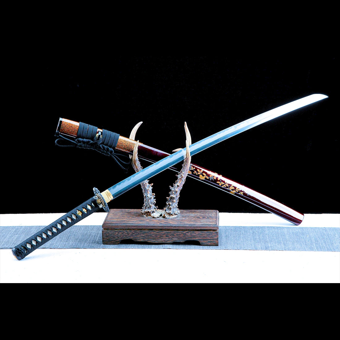 True Katana Sword – Handmade T10 Carbon Steel Blade – Red Scabbard – Battle Ready