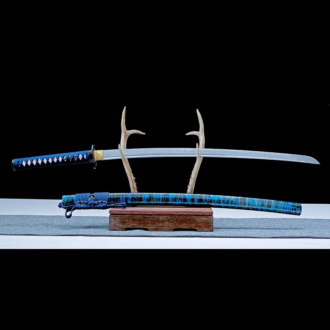 Real Katana Sword – Handmade T10 Carbon Steel Blade – Blue – Battle Ready