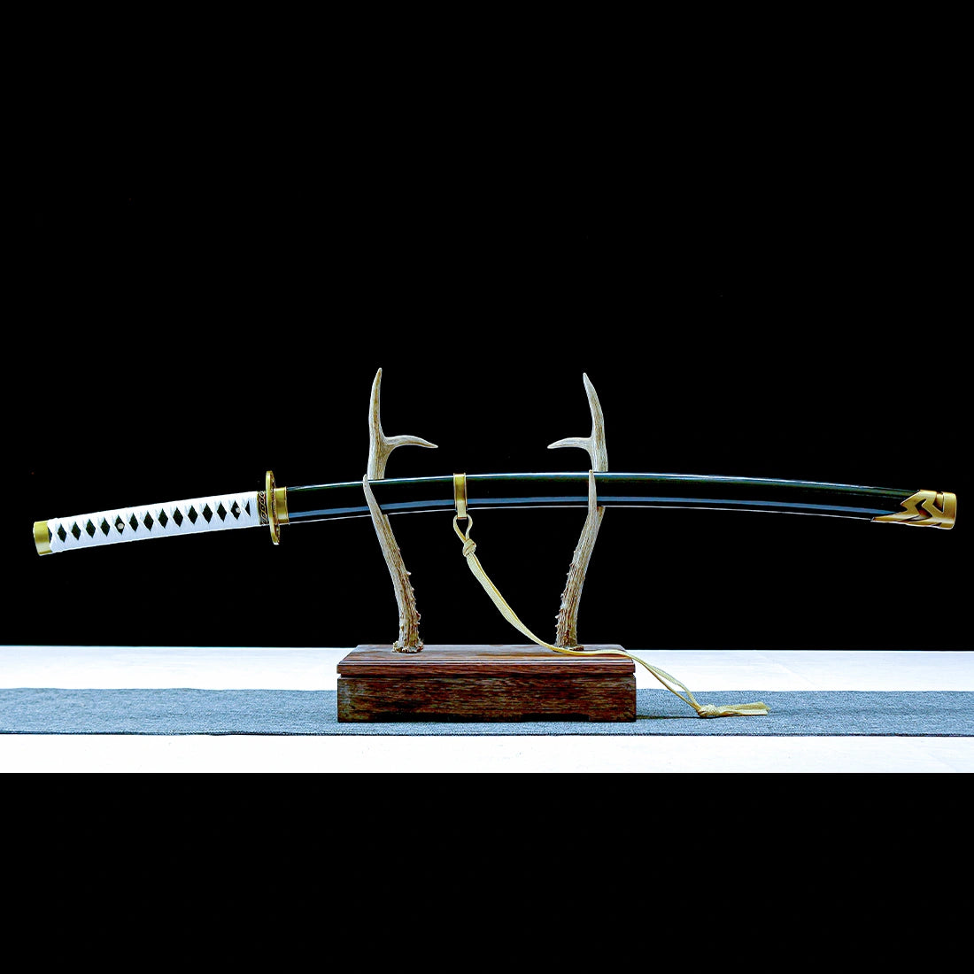 Vergil’s Yamato sword – Devil May Cry 4