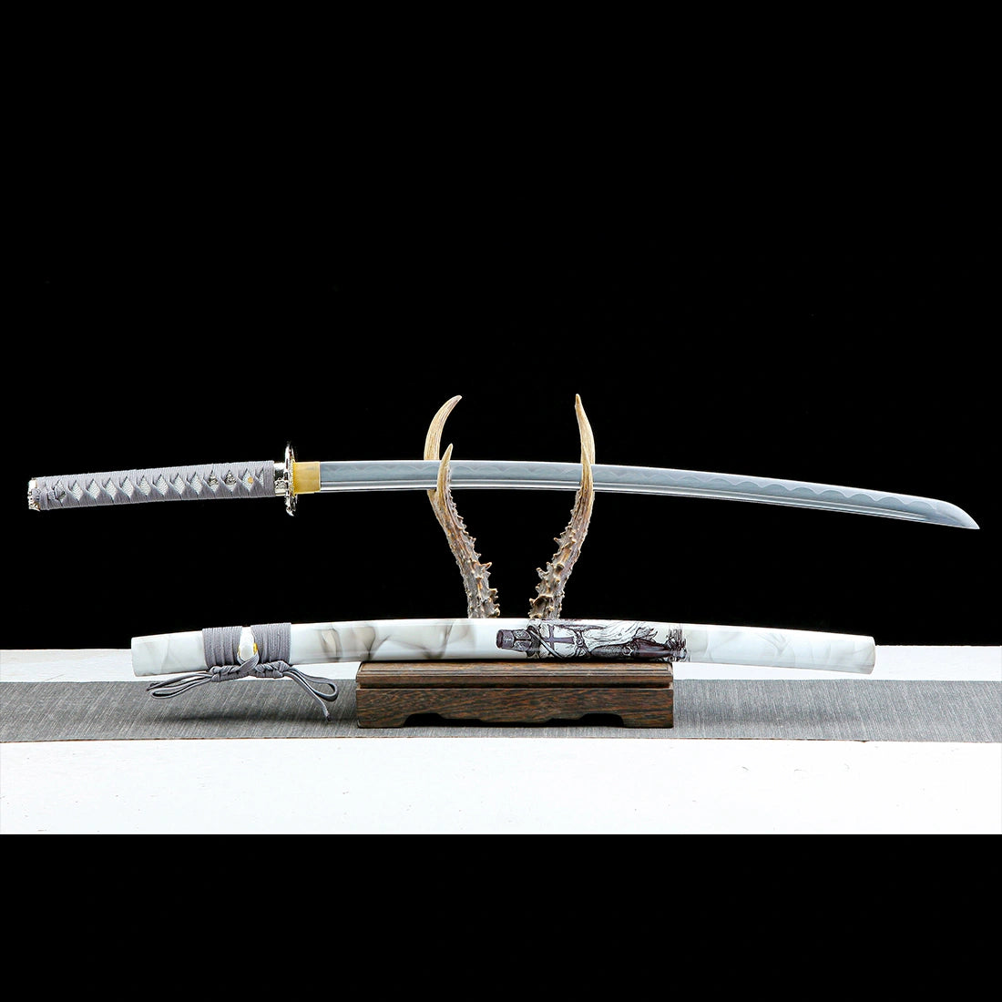 White Katana – High performance Real Japanese Katana Sword – 1065 Carbon Steel Blade