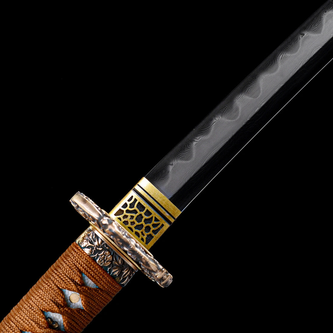 Hand-forged clay-tempered Damascus blade root with gold honeycomb habaki and copper tsuba on Dragonheir Tachi