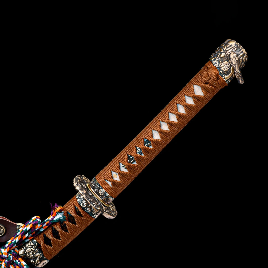 Brown cord wrapped Tsuka handle over genuine white pearl rayskin with hand-carved brass Kashira fitting on Dragonheir Tachi